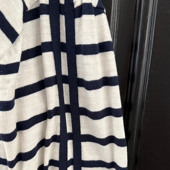 LOFT Women's Navy and White Striped Long-Sleeve Top - Picture 5 of 6